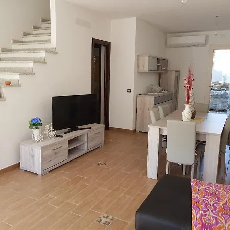 Porto Pino Casa Vacanze
